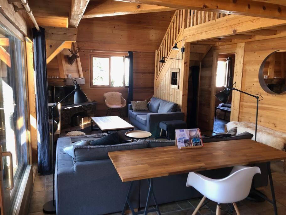Superbe Chalet Ле-Контамин-Монжуа Экстерьер фото