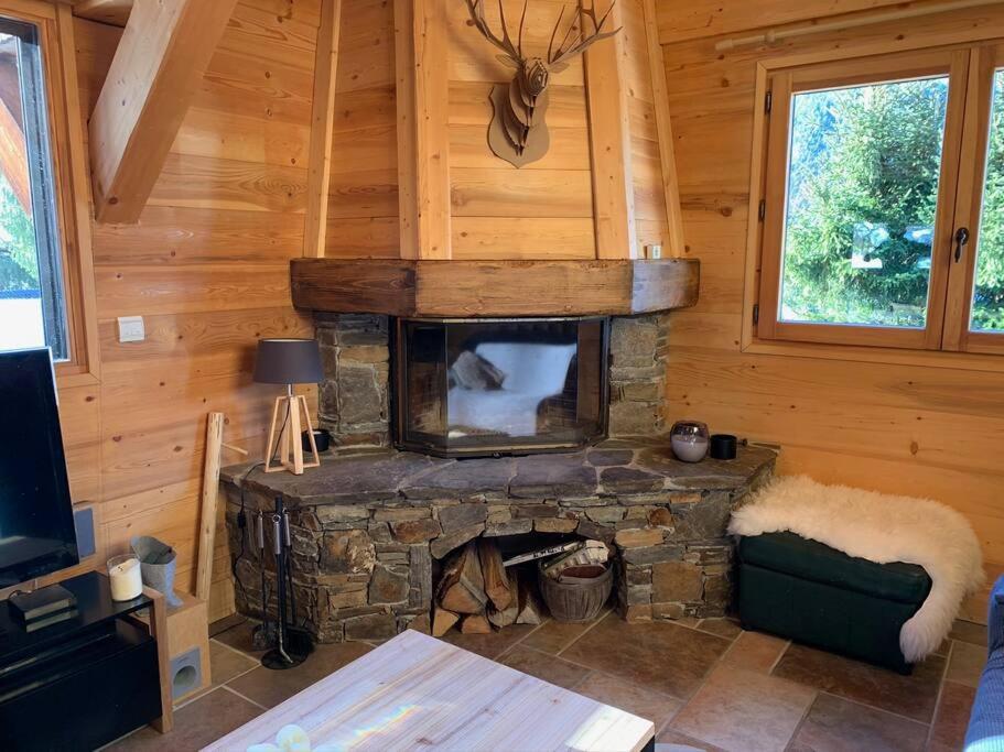 Superbe Chalet Ле-Контамин-Монжуа Экстерьер фото