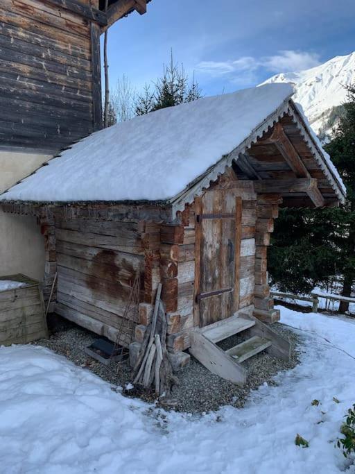 Superbe Chalet Ле-Контамин-Монжуа Экстерьер фото